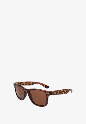 Kočičí brýle ve skořepinovém stylu s hnědými skly, mají široký rám a texturované nožičky se vzorem tmavě a světle hnědých akcentů.