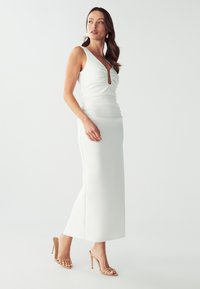 BWLDR AMARRA MIDI - Kotelomekko - white