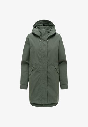 Lungo parka verde scuro con cappuccio, zip frontale e tasche laterali, progettato per protezione dal freddo.