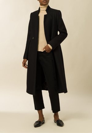 Klassisk frakke - brown