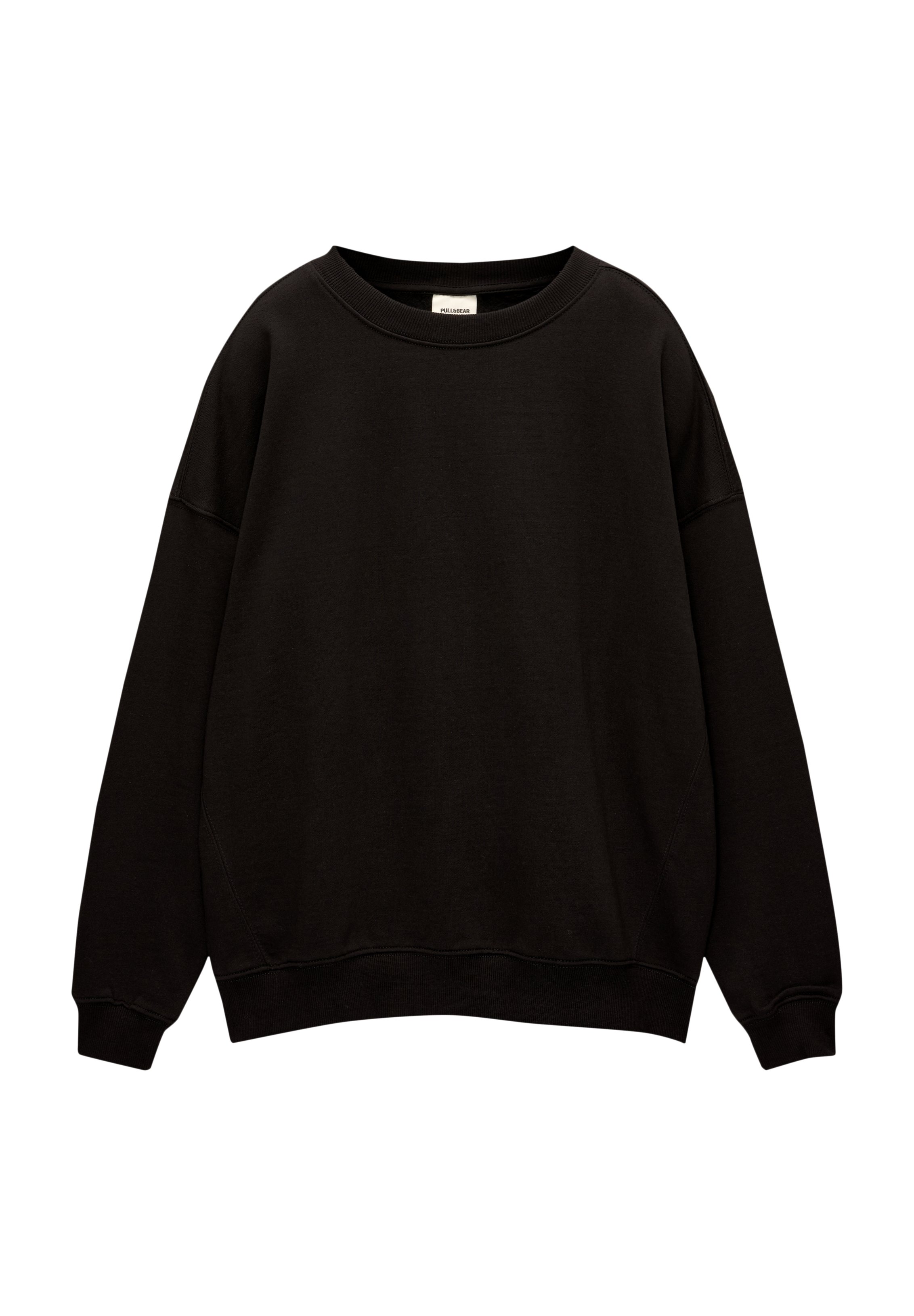 Black sweatshirt
