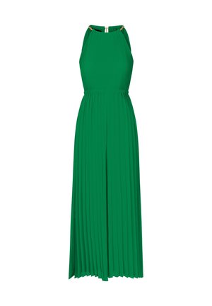 Vestido verde plisado con cuello alto y acentos dorados en las tirantes. Tejido suave con un diseño fluido, adecuado para ocasiones formales.