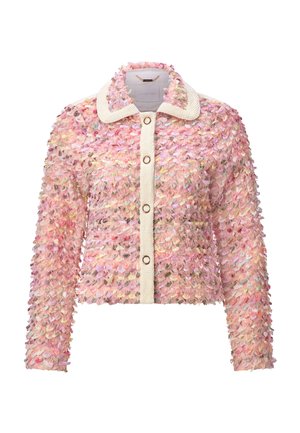 Roze gebreid textuurvest met crèmekleurige afwerking, ronde knopen aan de voorkant en een klassieke kraag.