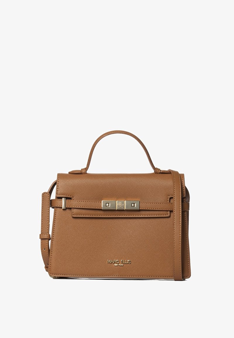 Borsa a mano in pelle marrone con superficie texture, design strutturato, manico superiore e tracolla removibile; presenta dettagli in hardware dorato.