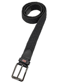 Zwarte geweven riem met een textuurstof, voorzien van een leren verstelmechanisme en een metalen gesp. Accentueert met een klein rood logo-opslchrift.