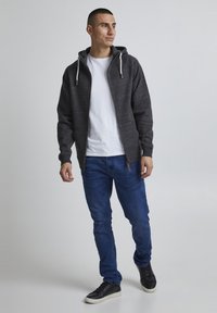 11 Project PRMENSE - Cardigan - black