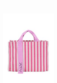 Borsa in tessuto a righe rosa e bianche con manico rosa, dal forma rettangolare e con un'etichetta del logo visibile sul davanti.