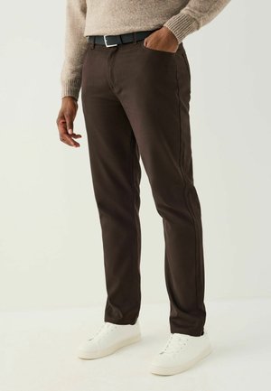 Next, MUSCLE FIT - SMART  - Bukser - brown