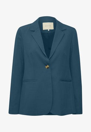 Blazer blu navy con rever a punta, chiusura a bottone singolo in ottone, due tasche frontali e una silhouette su misura in tessuto liscio.