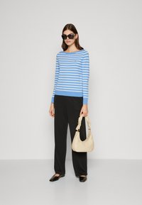 Tommy Hilfiger STITCH BOAT - Džemper - blue spell/ecru