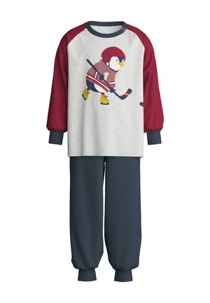 Kinder lange mouwen shirt en broek set met bordeauxrode mouwen en een pinguïn die hockey speelt op de voorkant van het shirt.