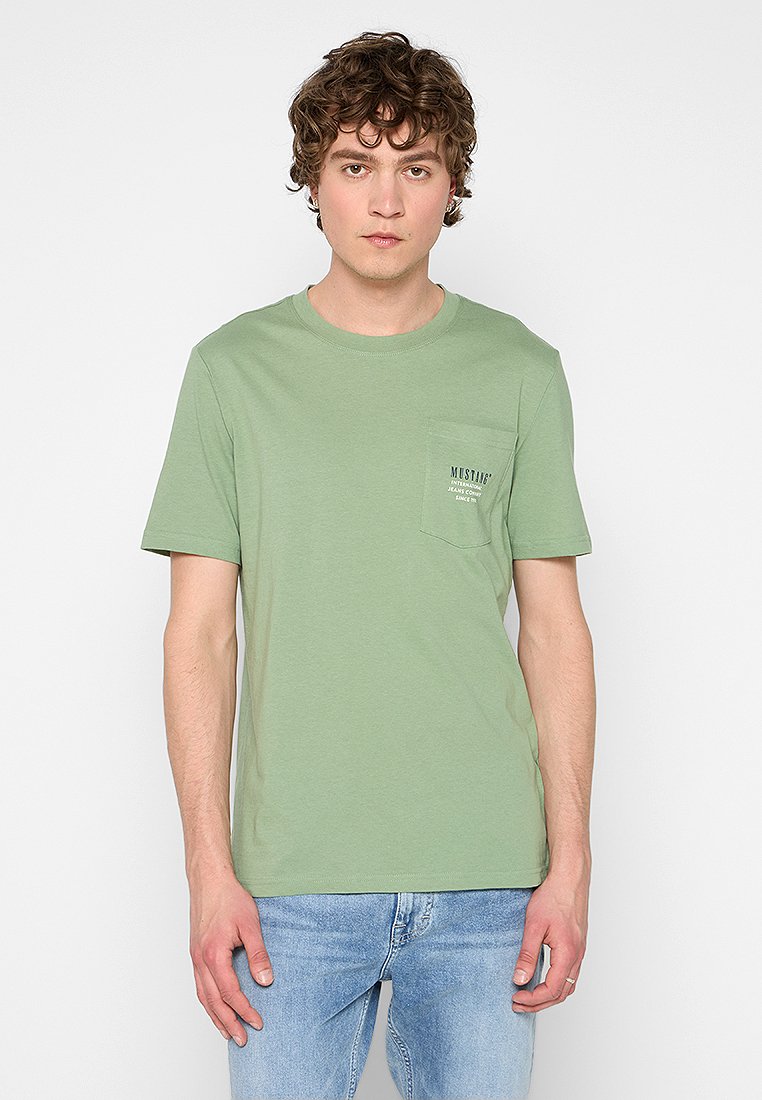 mustang T-shirt basic lichtgroen