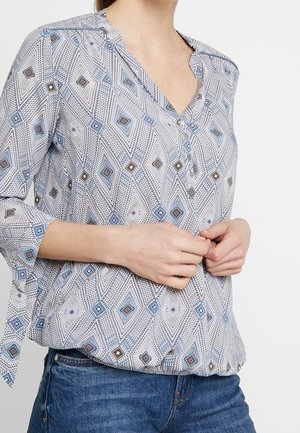 Blus - blue