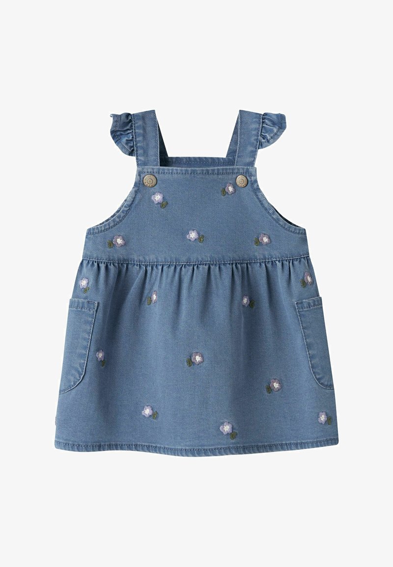 Šviesiai mėlyna džinsinė suknelė su petnešėlėmis, puoštomis raukiniais, violetinės ir žalios spalvų gėlių siuvinėjimu bei dviem priekinėmis kišenėmis.