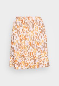 Saia com padrão floral em tons de laranja, bege e lilás. Apresenta uma cintura elástica e barra franzida para adicionar dimensão. Tecido leve.