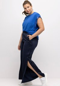 Ulla Popken Pantalones deportivos - black