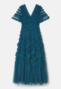 Turquoise midi-jurk met V-hals, korte fladdermouwen en gelaagde ruches van tule met een gestippelde textuur.