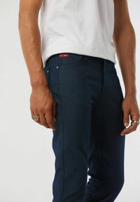 Lee Cooper LC126ZP - Pantalon classique - encre