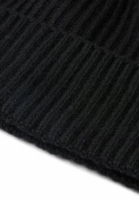FALKE Berretto - black