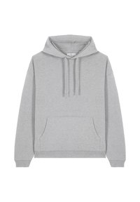 Sudadera gris hecha de tejido suave, con un bolsillo frontal tipo canguro, capucha con cordones y puños y dobladillo acanalados. Etiqueta de la marca visible en el interior.