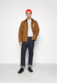 Carhartt WIP PONTIAC PANT MAITLAND - Tiesaus kirpimo džinsai - blue one wash
