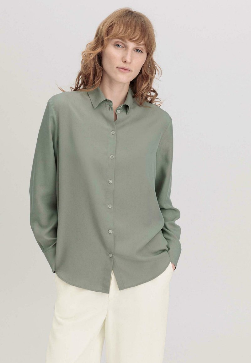 hessnatur Overhemdblouse - seegras