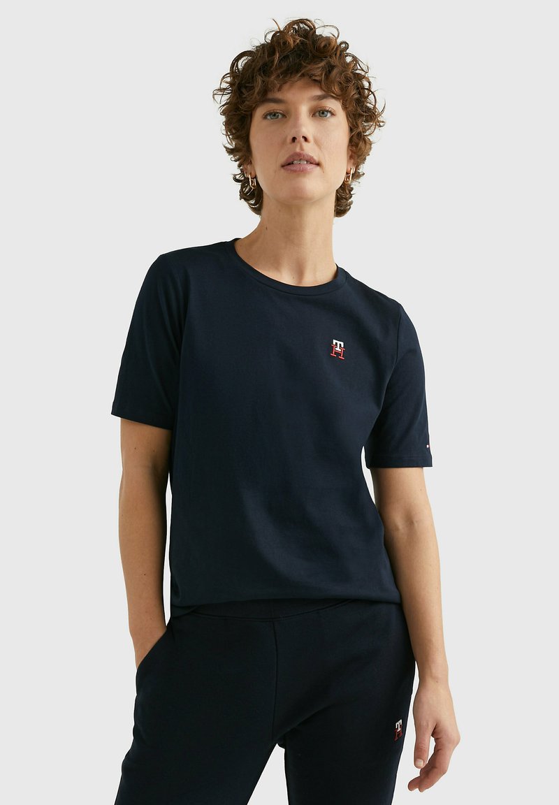 Tommy Hilfiger REG IMD EMB C NK SS TShirt basic desert sky
