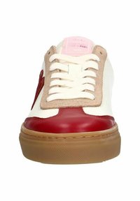 Sneakers with a white leather upper, red leather toe cap, and brown suede tongue; features white laces and a gum sole.