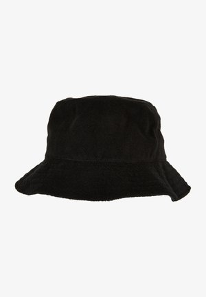 Chapeau seau noir en tissu doux et texturé. Il présente un large bord qui descend et un design simple, sans ornement.