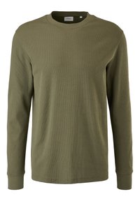 Camicia a maniche lunghe di colore verde oliva realizzata in tessuto a maglia waffle testurizzata. Presenta un colletto a girocollo e polsini aderenti. Design semplice e versatile.