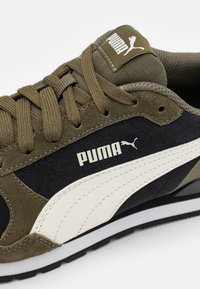 Puma Matalavartiset tennarit - olive
