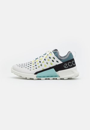 BIOM 2.1 COUNTRY - Sporta apavi - white
