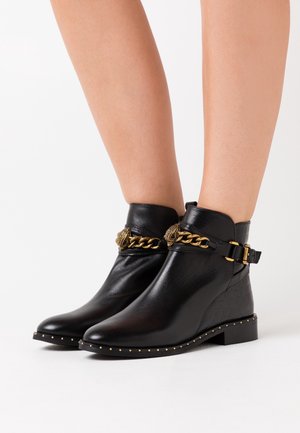 Kurt Geiger London, Bottines - black