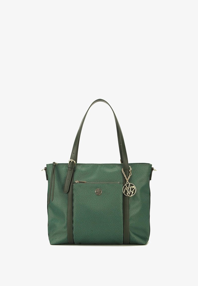 Borsa a tracolla verde realizzata in materiale sintetico testurizzato, con doppi manici, una tasca frontale con zip e un charm decorativo.