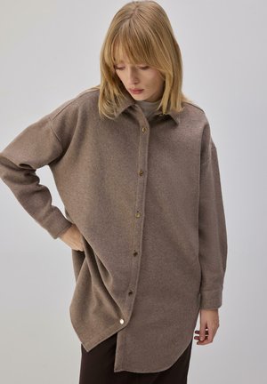 THICK CACHET  - Blúzka so zapínaním na gombíky - mink