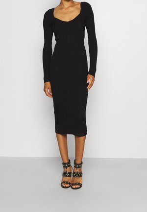 Robe pull - black