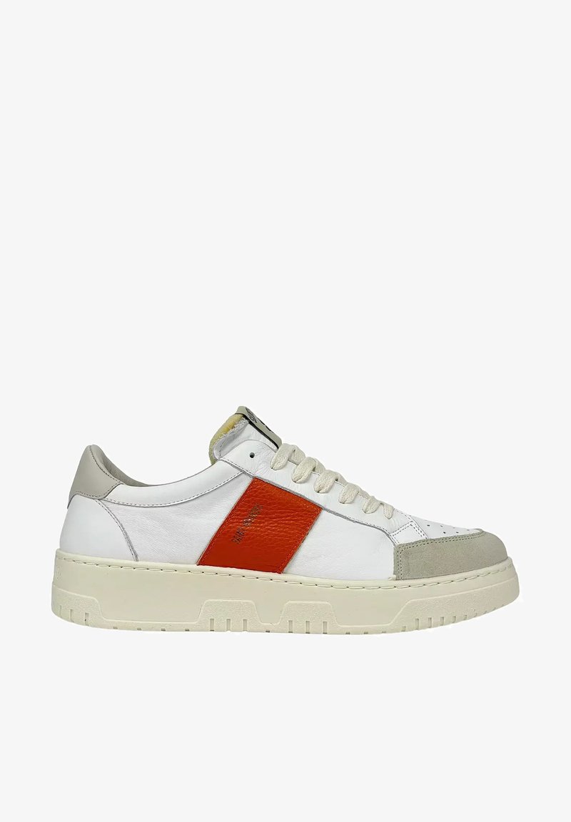 SAINT SNEAKERS SAIL - Sneakers basse - bianco arancio/bianco SAINT SNEAKERS SAIL - Sneakers basse - bianco arancio/bianco