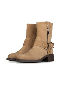 Botas de tobillo de ante color beige con cremallera lateral, detalle de tira con hebilla y tacón bajo cuadrado, que presentan una textura suave y un diseño sencillo.