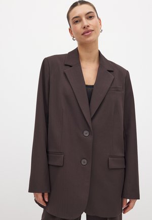Blazer - brown