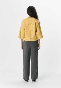 Object LIV RE 3/4  - Sweatshirt - daffodil