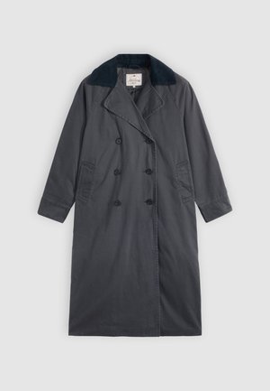 Donkergrijze trenchcoat met een dubbelzijdig ontwerp, grote reverskraag in marineblauw, zijzakken en lange mouwen.