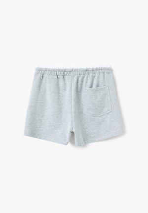 Graue Baumwollshorts mit einem elastischen Bund, ausgestattet mit einer einzelnen Gesäßtasche und einem leicht strukturierten Stoff.