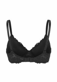 Mustan pitsin ja kankaan rintaliivit, joissa on säädettävät olkaimet, aaltoilevat reunat ja hakasuljenta takana. Sisältää sileän vuoren ja kukkakuosin.