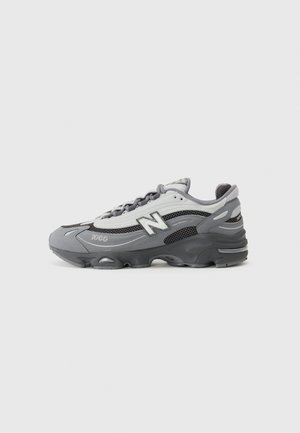 New Balance, Baskets basses - grey