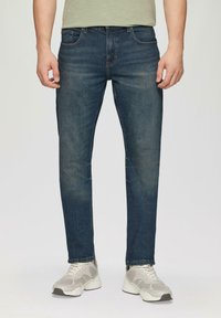 QS RICK MID RISE   - Jean slim - blau