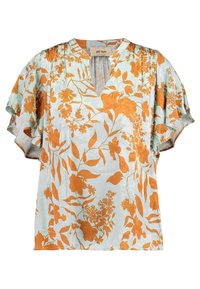 Lys blå bluse med orange blomsterprint, korte flagrende ærmer og en V-formet halsudskæring med en lille krave.