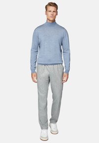 Boggi Milano POLO NECK - Džemperis - light blue