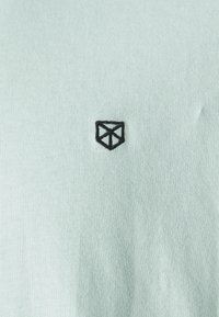 Jack & Jones JPRBLABRODY TEE 7 PACK - Navadna majica - mottled dark yellow/off-white/blue-grey