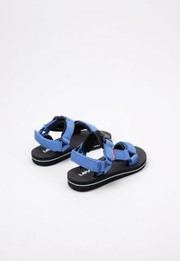 Levi's® TAHOE - Sandales de randonnée - blue