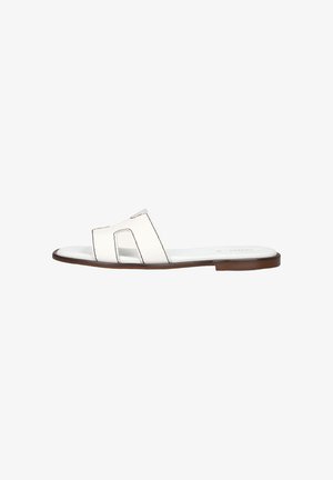 Notre-V, NOTRE-V DAMES SLIPPERS NV-1000. - Mules - vaquetilla nacre